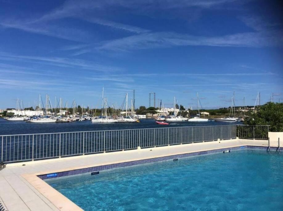 Appartement Avec Balcon, Vue Mer, Piscine, Parking Agde Exterior foto